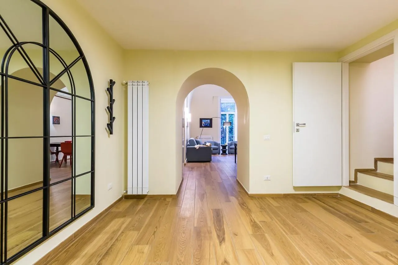 Apartment In The Heart Of Nightlife By Wonderful Italy Neapol